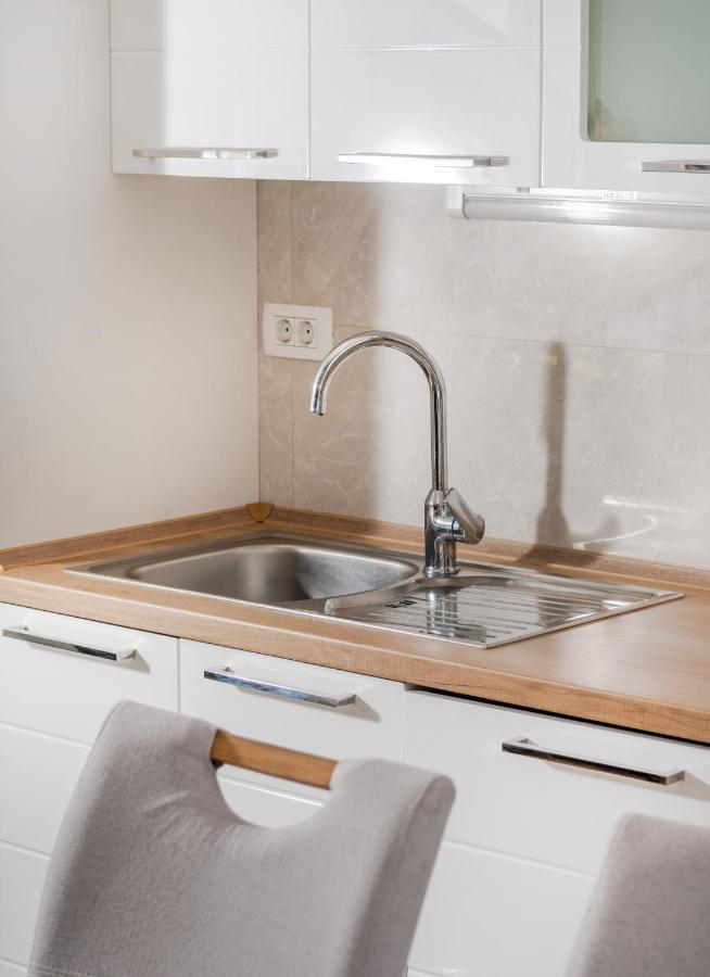 Solu Apartment Promajna Esterno foto